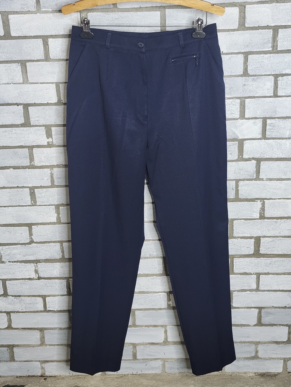 • Tail Women's High Rise Tapered Leg Pants Size 14 Blue *Missing Inside Button*
